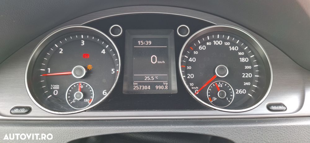 Volkswagen Passat 2.0 TDI 4Motion Comfortline - 31