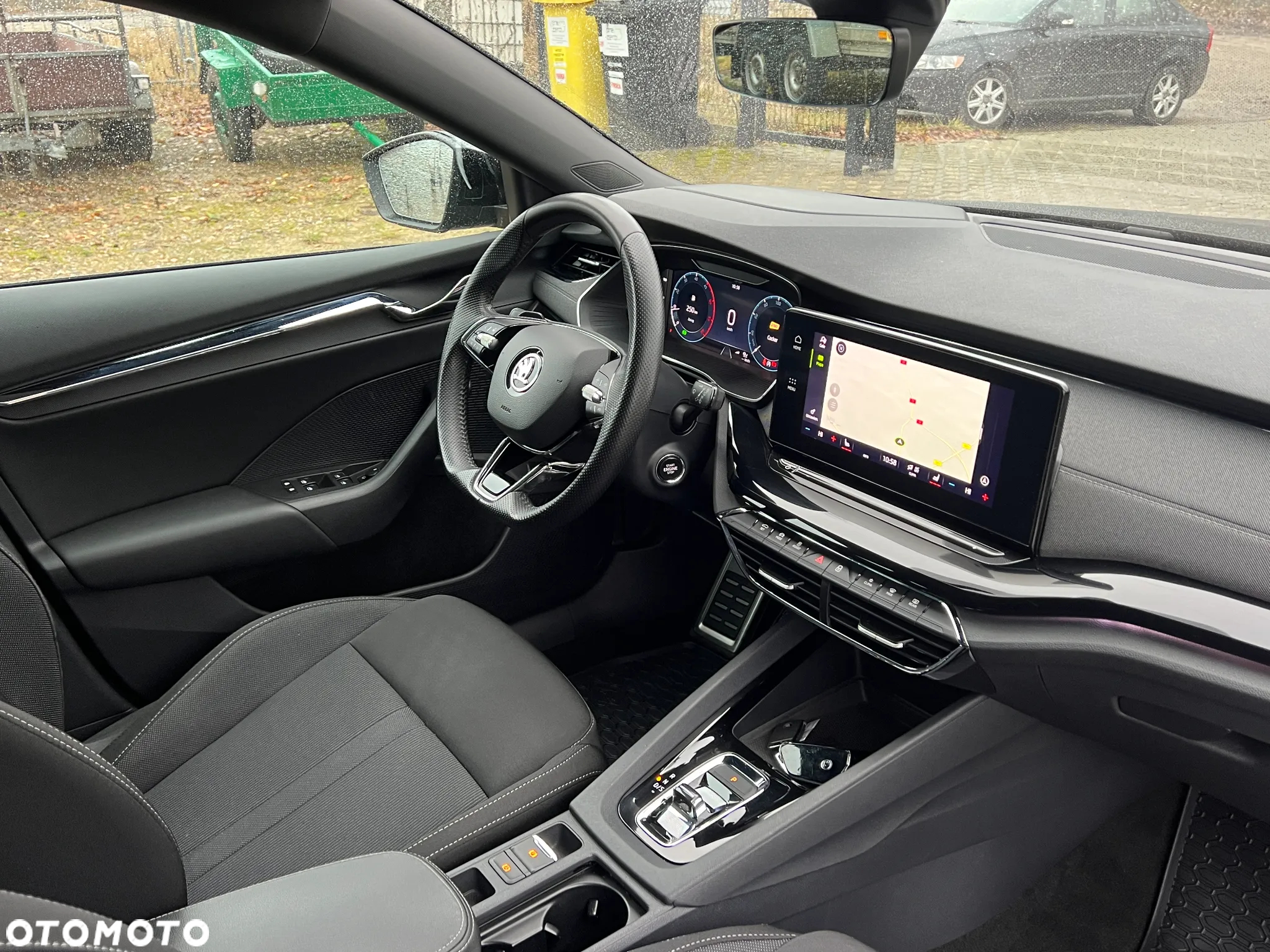 Skoda Octavia 2.0 TDI DSG Sportline - 20