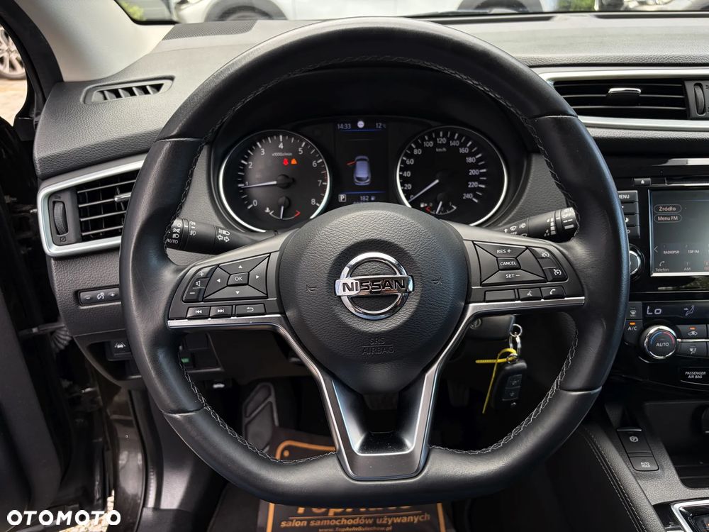 Nissan Qashqai - 22