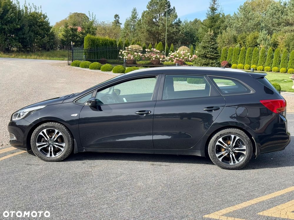 Kia Ceed - 15