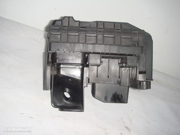 Caixa Relés/Fusíveis Audi A3 (8P1) - 2