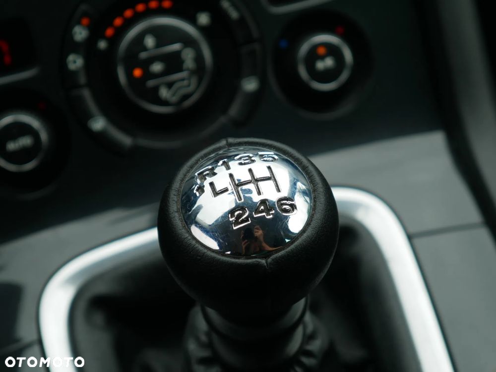 Peugeot 5008 1.6 HDi Premium - 31