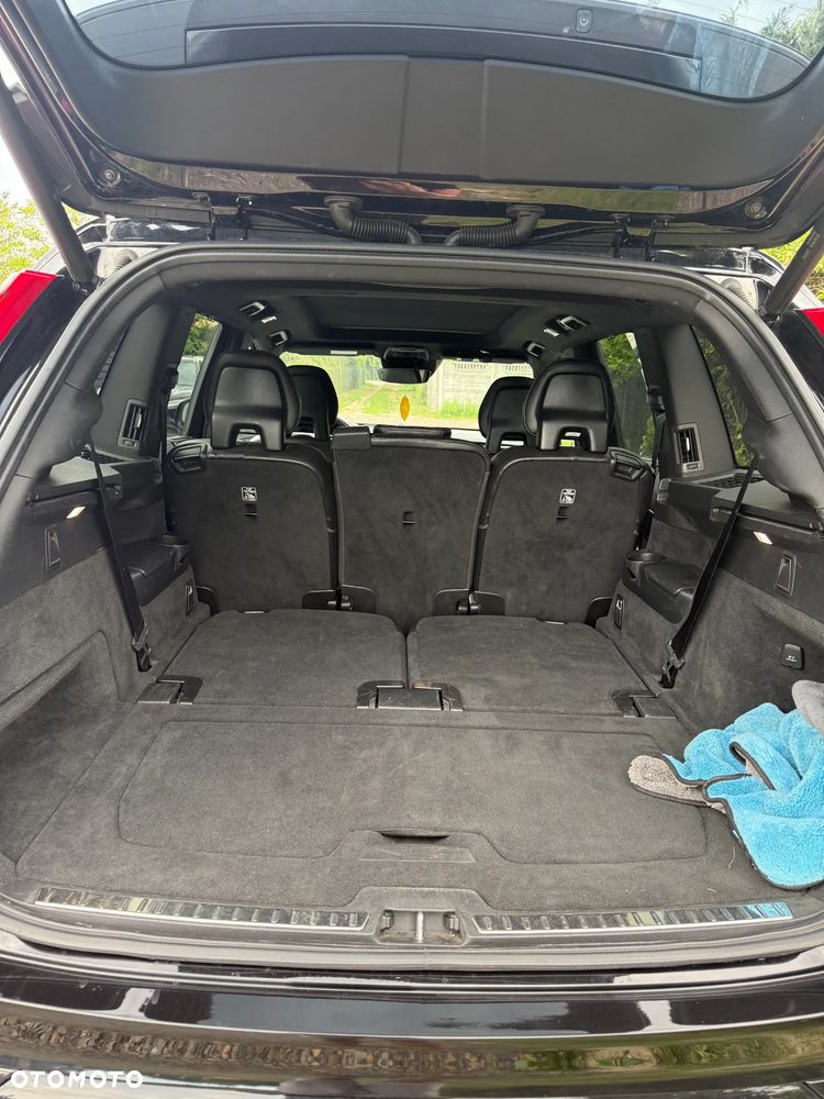 Volvo XC 90 - 10