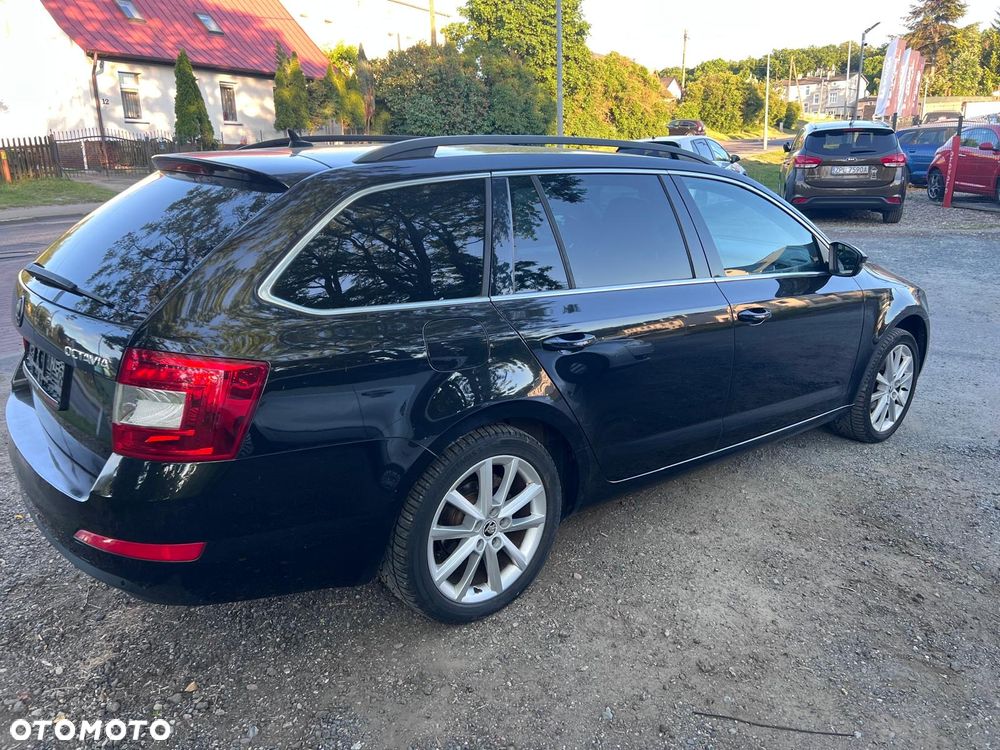 Skoda Octavia 2.0 TDI DSG Ambition - 8