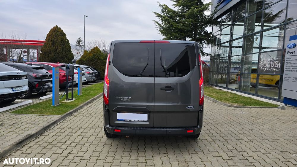 Ford Transit - 12
