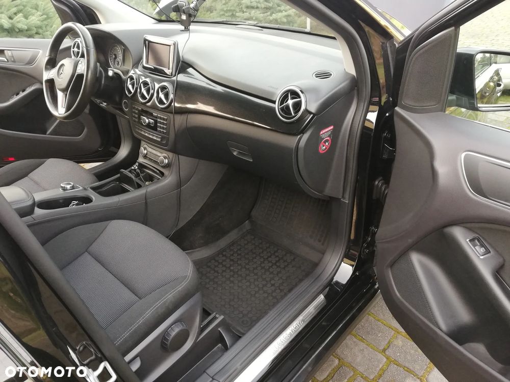 Mercedes-Benz Klasa B 180 (CDI) d 7G-DCT Style - 26