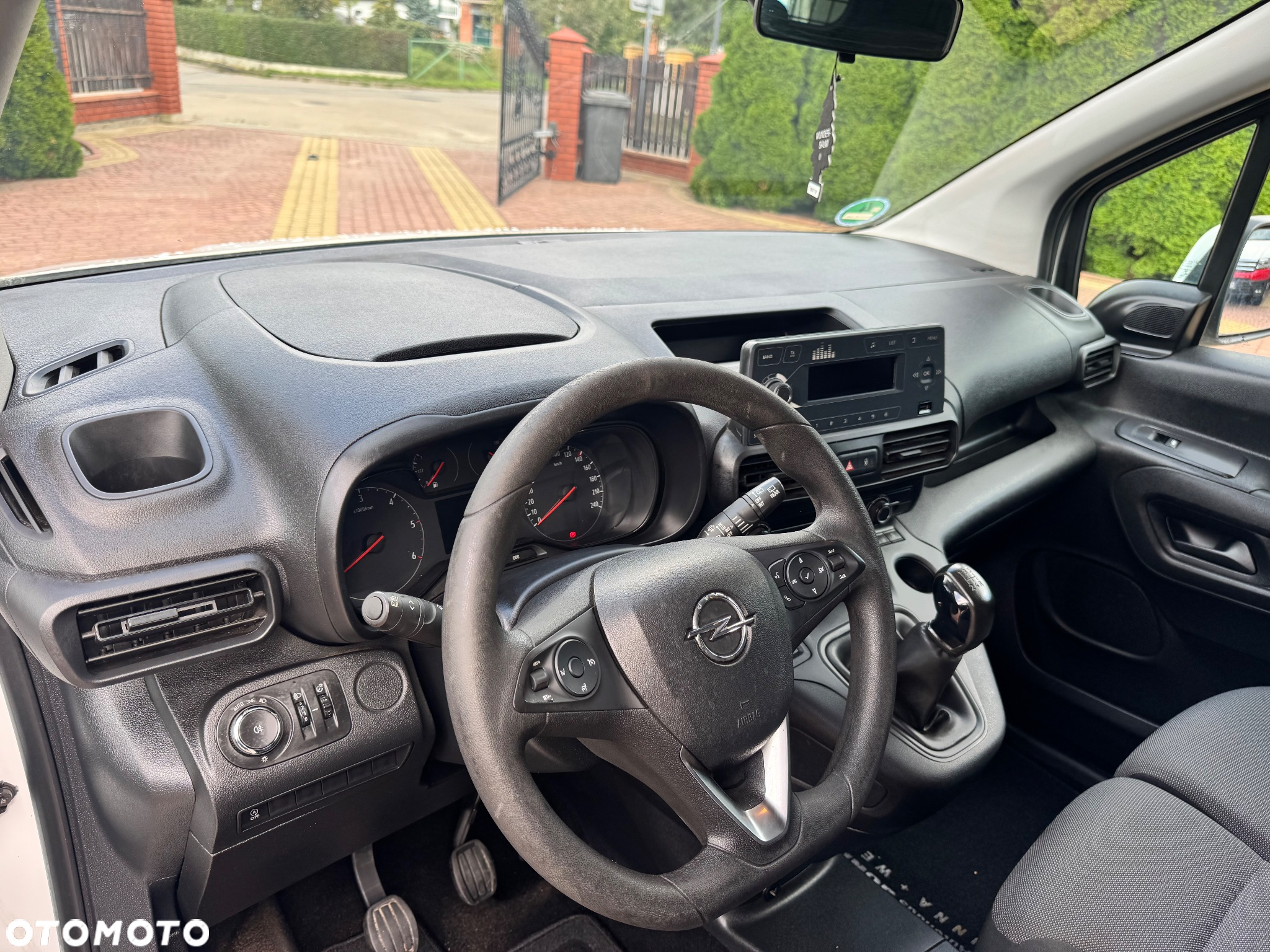 Opel Combo - 12