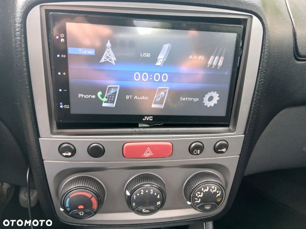 Alfa Romeo 147 1.6 Twin Spark ECO Sportiva - 15