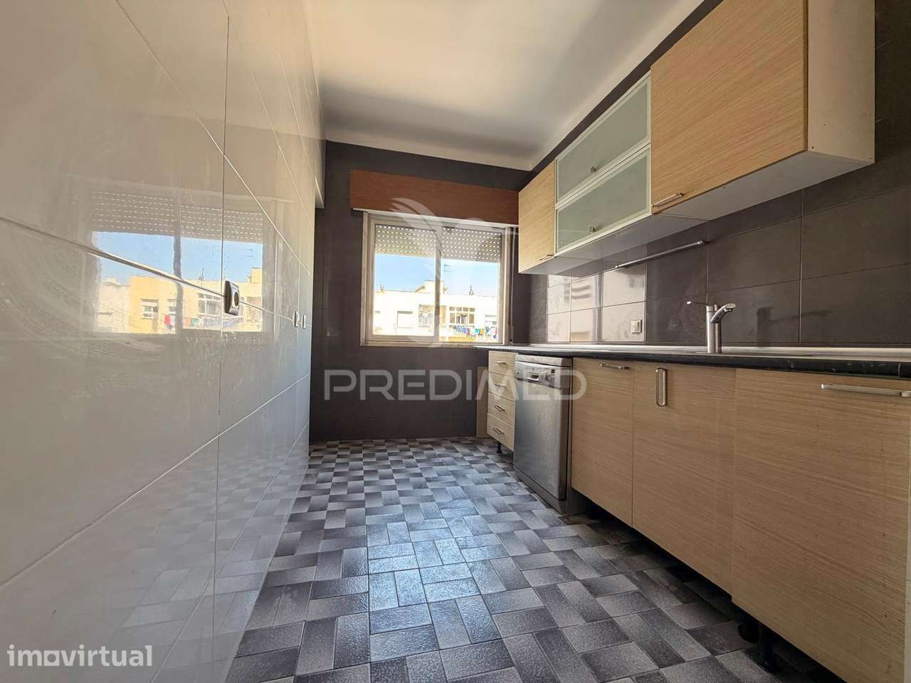 Arrenda-se apartamento T3 no centro de Setúbal - Grande imagem: 3/36