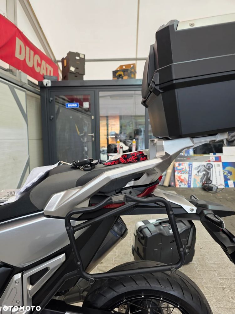 Honda X-ADV - 34