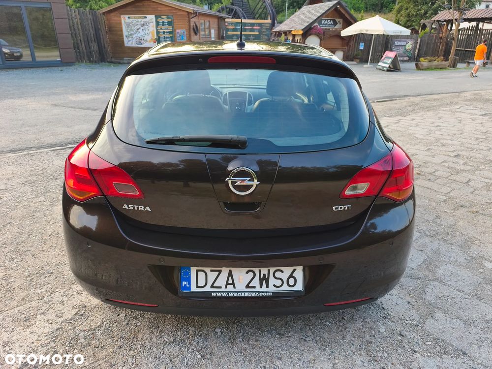 Opel Astra - 4