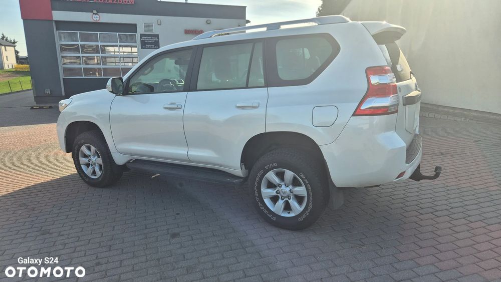 Toyota Land Cruiser - 3