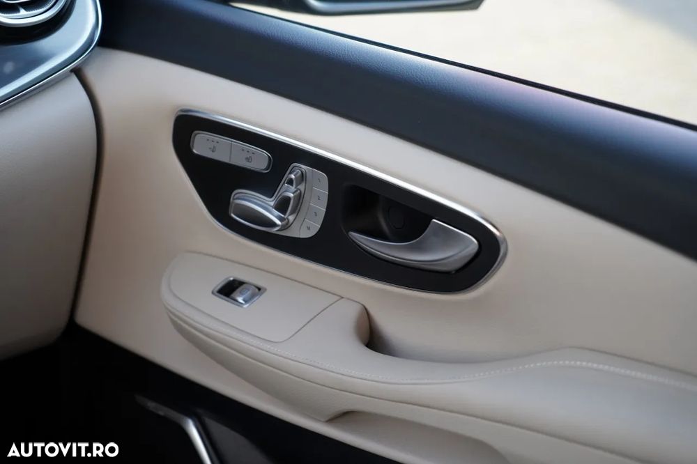 Mercedes-Benz V - 24