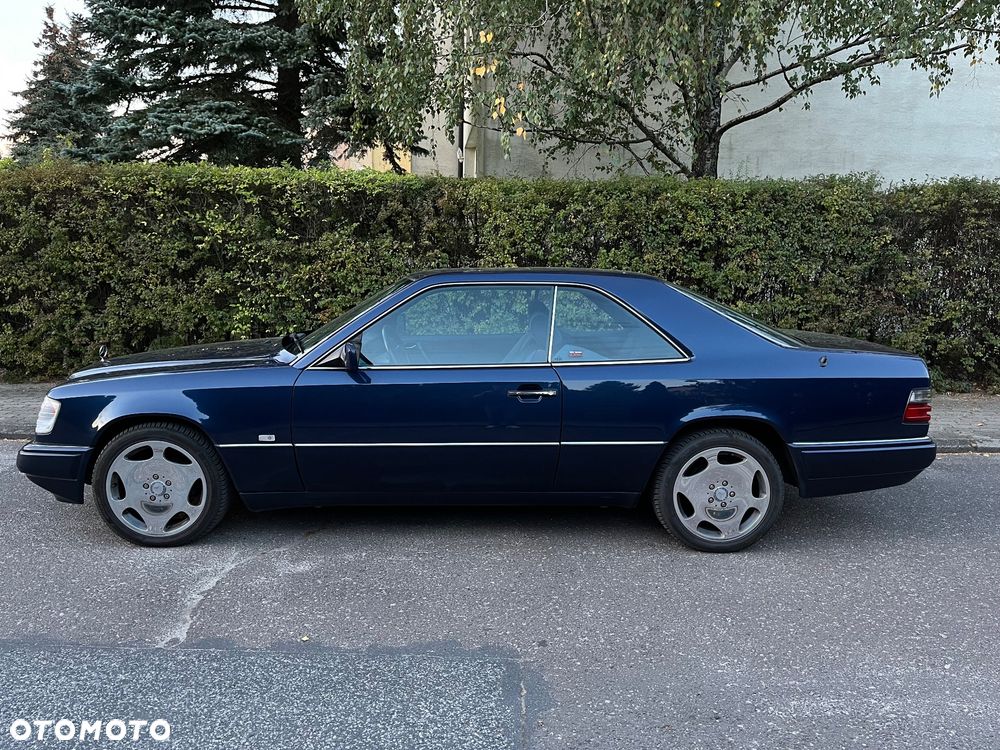 Mercedes-Benz Klasa E - 3