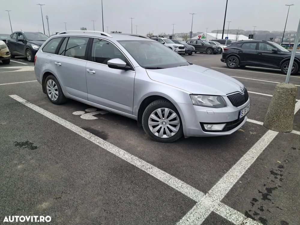 Skoda Octavia - 2