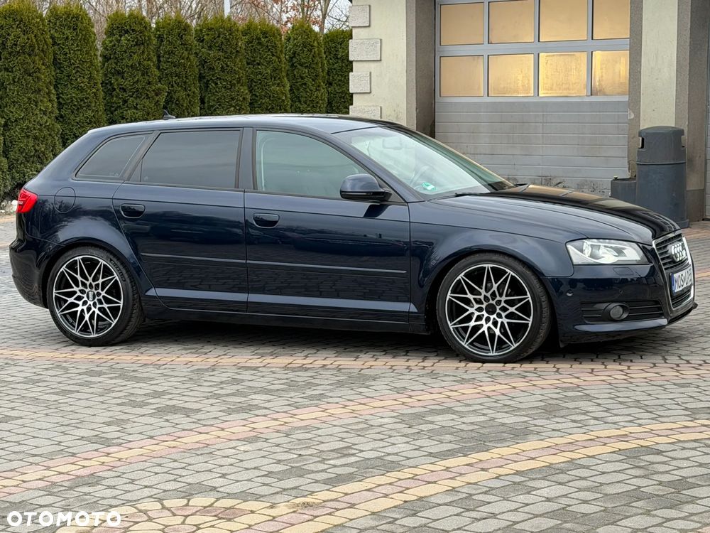 Audi A3 Sportback 2.0 TDI Ambiente - 16