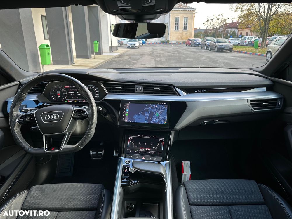 Audi Q8 e-tron 50 quattro S Line - 14