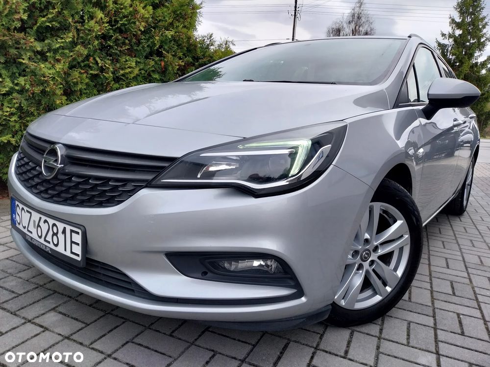 Opel Astra 1.6 CDTI Enjoy - 30