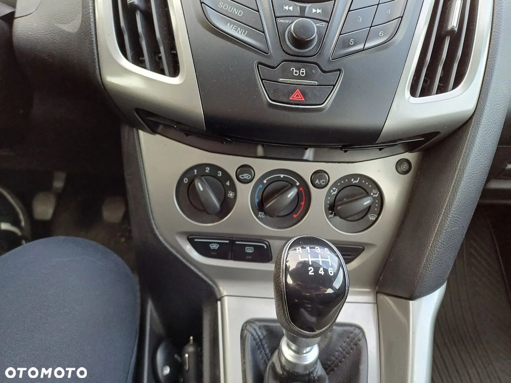 Ford Focus - 9