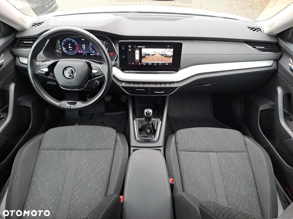 Skoda Octavia 1.5 TSI ACT Style - 9