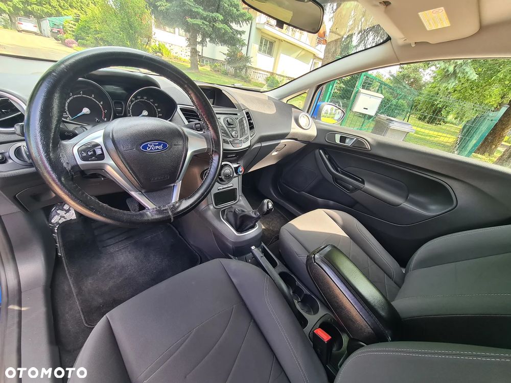 Ford Fiesta - 4