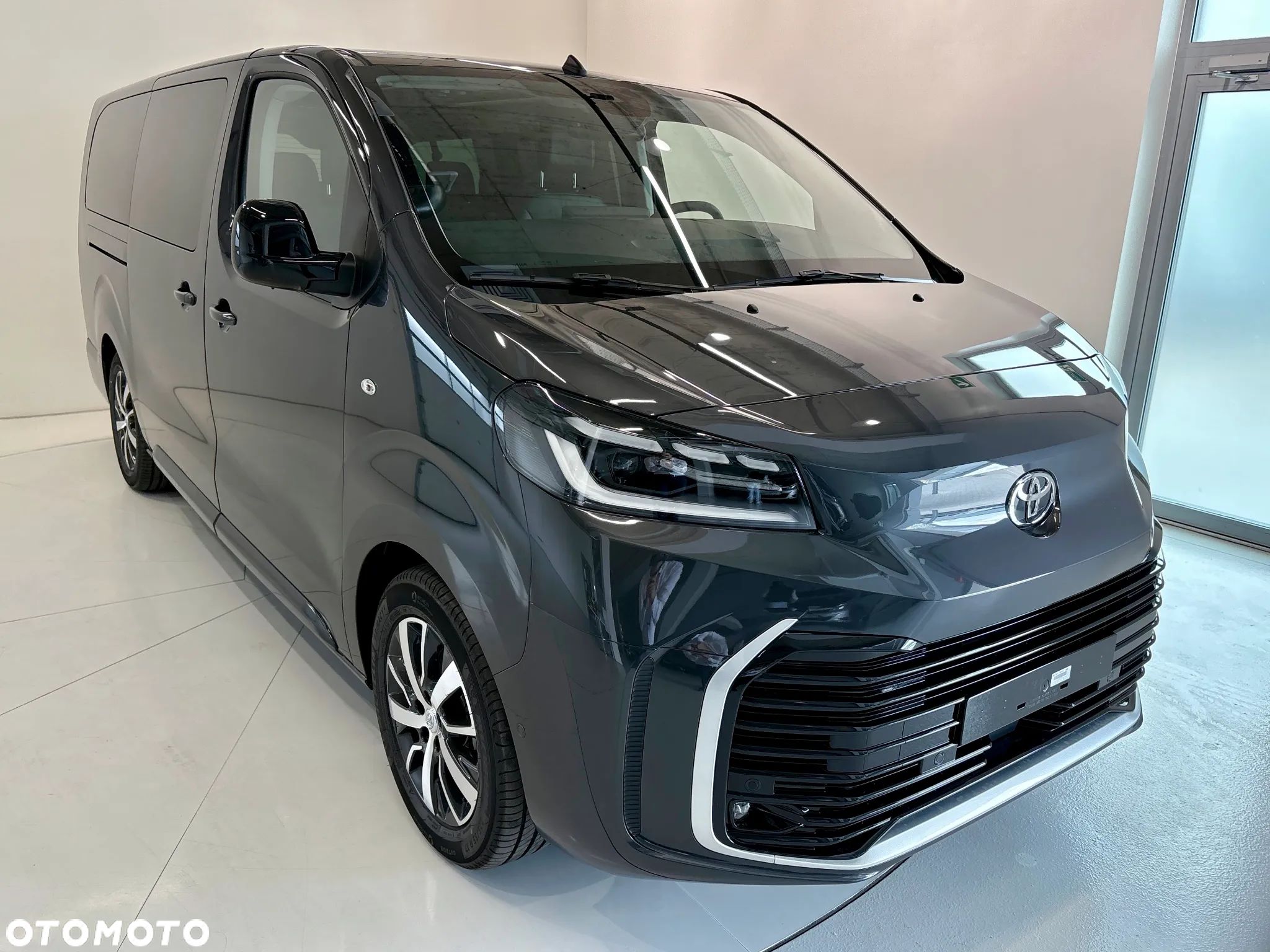 Toyota Proace Verso - 1