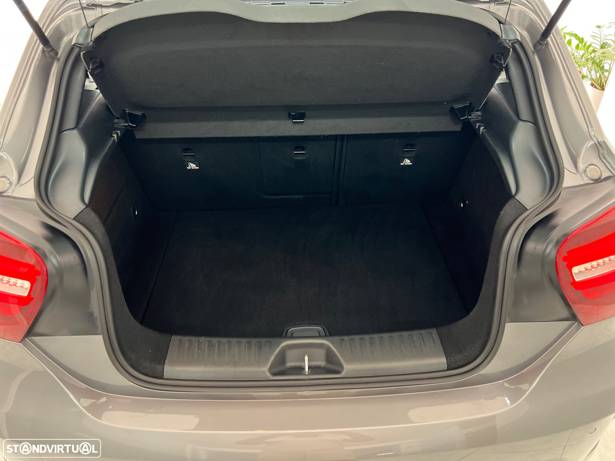 Mercedes-Benz A 220 d AMG Line Aut. - 32
