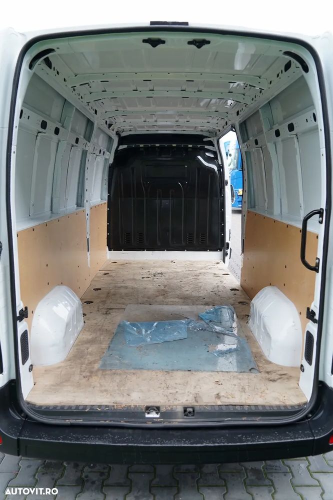 Renault MASTER / BLAZER / PANEL / 2023 - 11