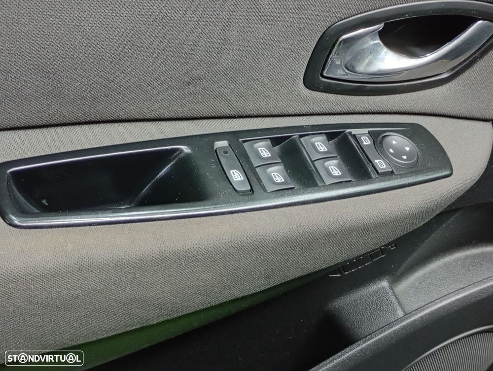 Renault Grand Scénic 1.5 dCi Dynamique S 7L - 10