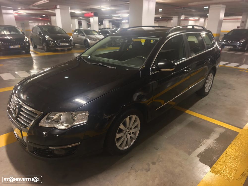 VW Passat Variant 2.0 TDI Highline - 26