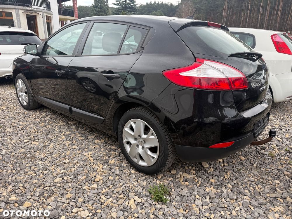 Renault Megane 1.6 16V Color Edition - 4