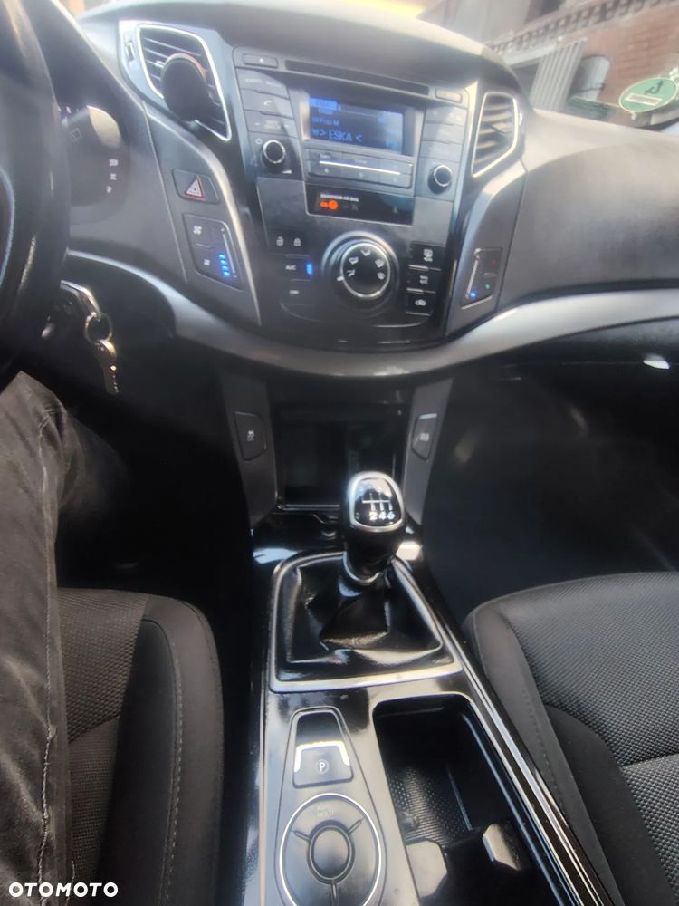 Hyundai i40 Kombi 1.7 CRDi Classic - 16