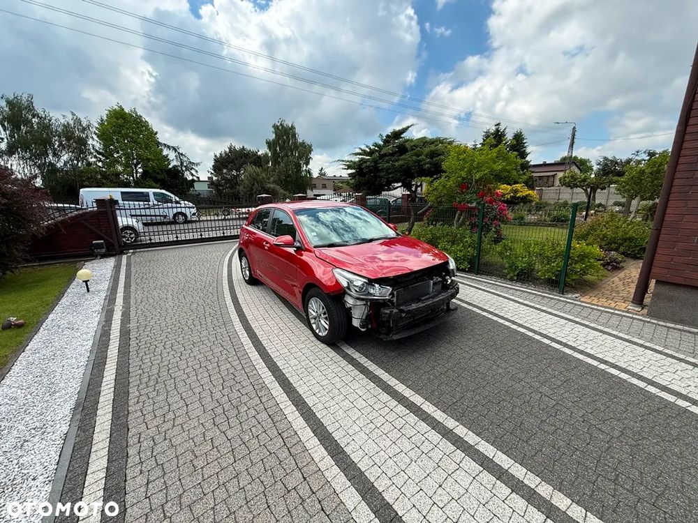 Kia Rio 1.0 T-GDI 100 Dream-Team Edition - 9