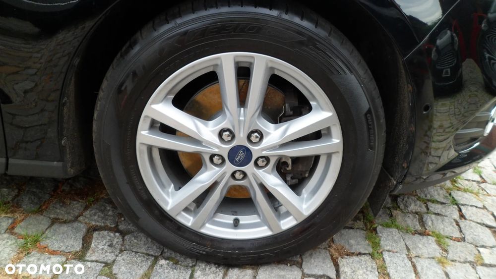 Ford S-Max 2.0 TDCi Titanium - 19