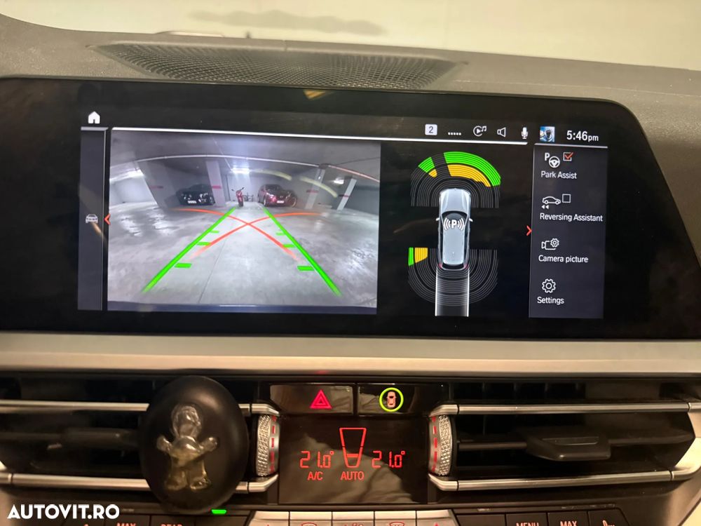 BMW Seria 3 320d xDrive AT - 17