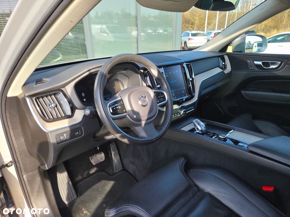 Volvo XC 60 D4 AWD Inscription - 25