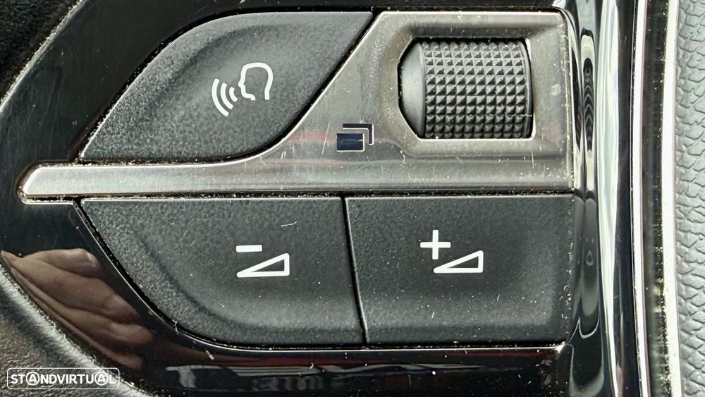 Peugeot 3008 PureTech 130 Stop & Start GPF EAT8 Crossway - 43