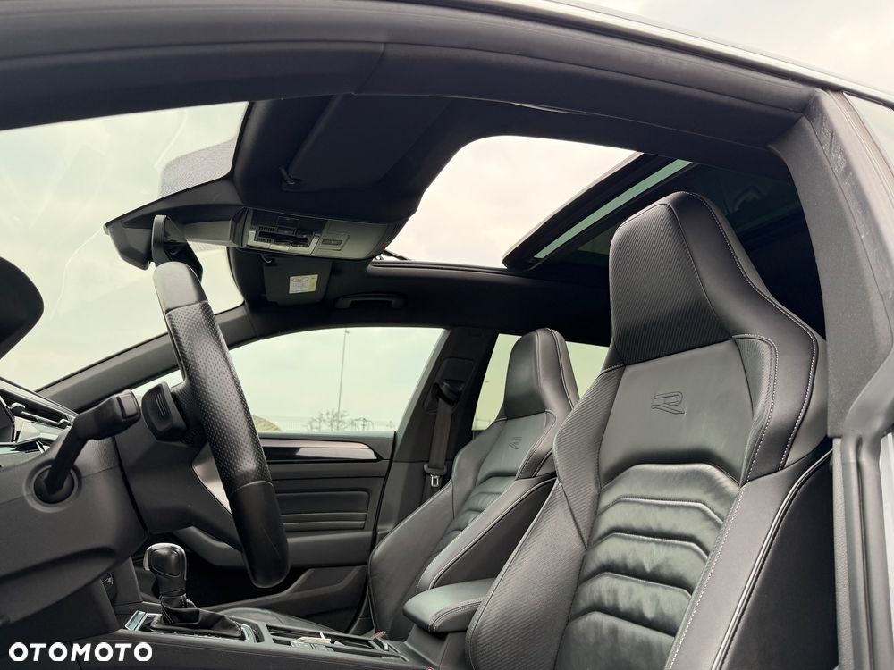 Volkswagen Arteon 2.0 TDI SCR DSG R-Line - 12