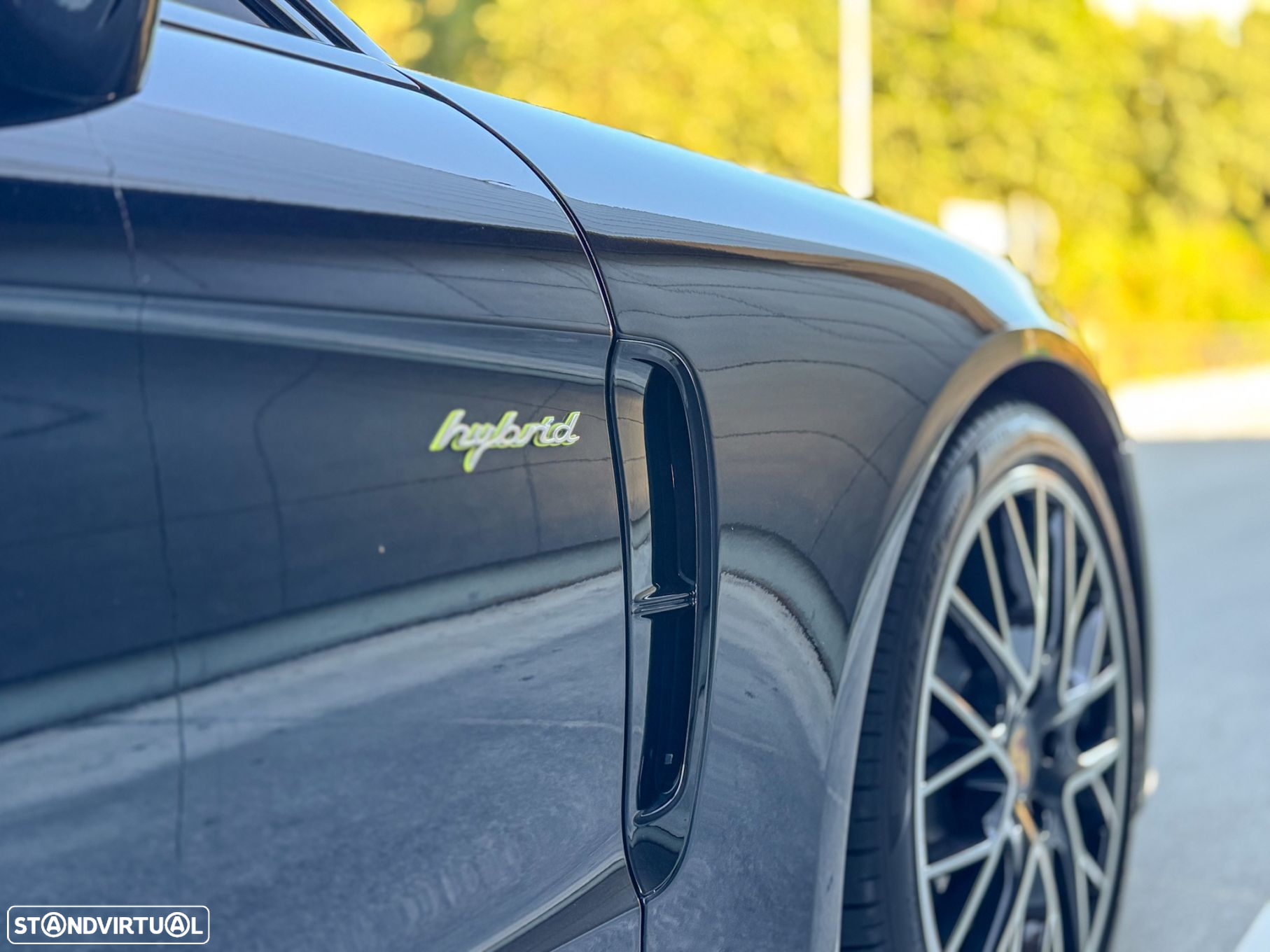 Porsche Panamera Sport Turismo 4 E-Hybrid - 22