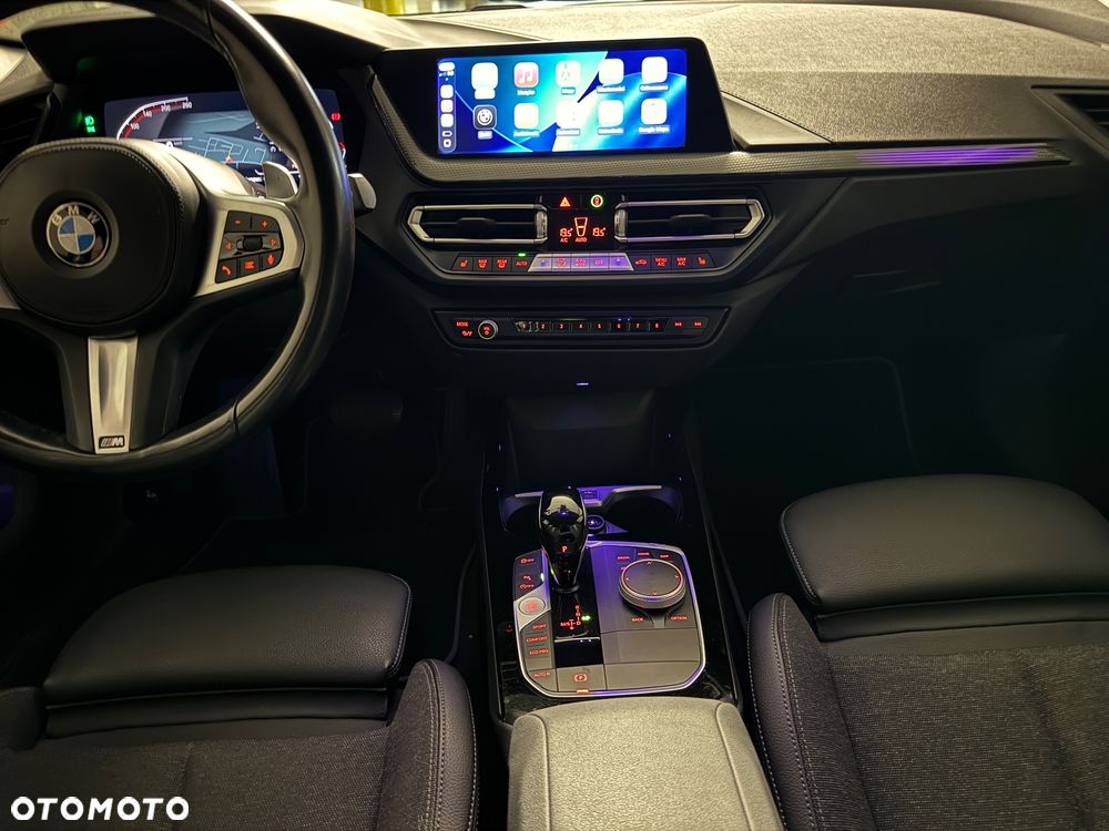 BMW Seria 1 118d Sport Line - 22