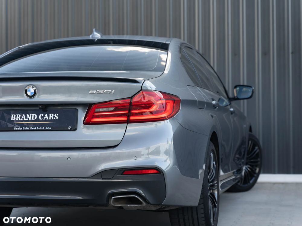 BMW Seria 5 530i xDrive M Sport sport - 9