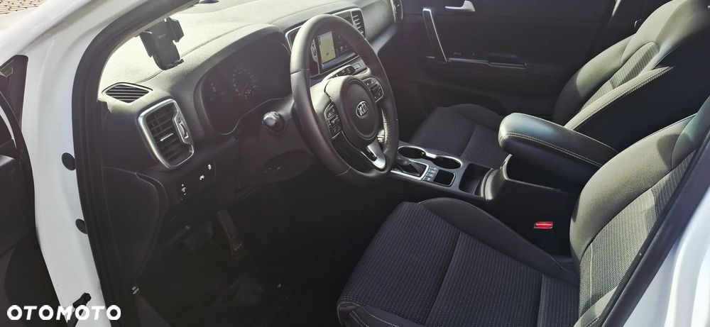 Kia Sportage 1.7 CRDI 2WD ISG Dream-Team Edition - 26