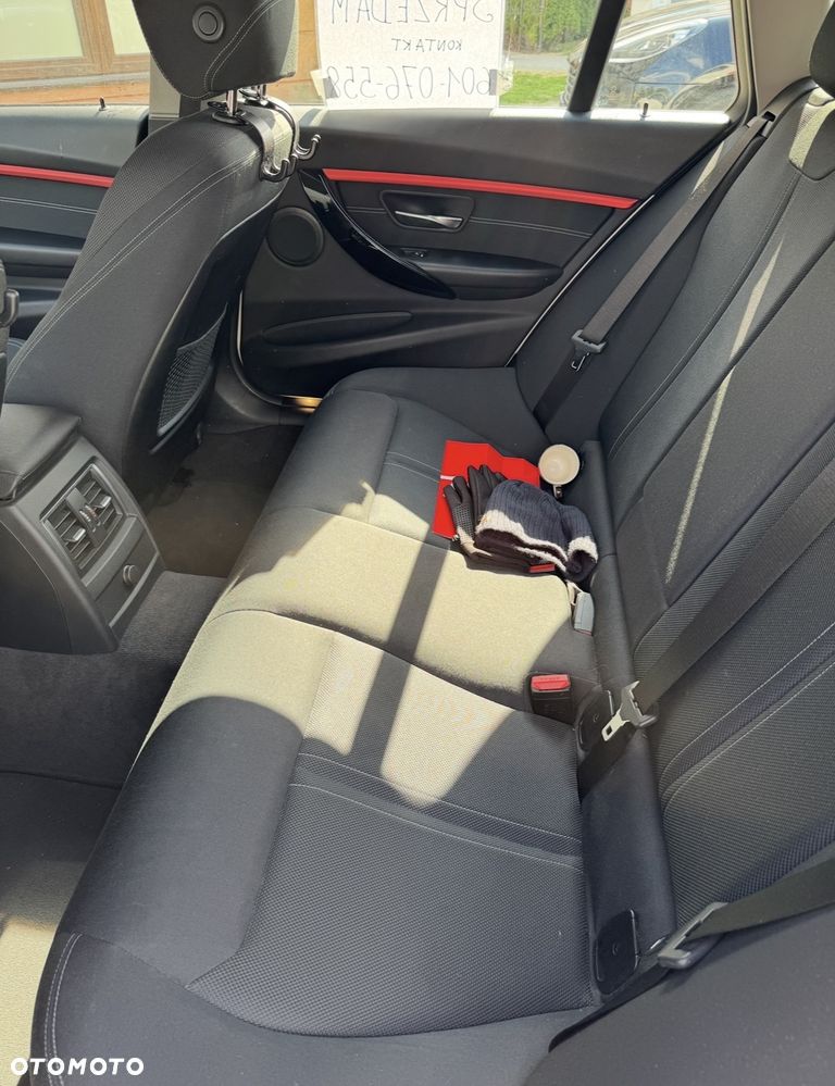 BMW Seria 3 320d Advantage - 13