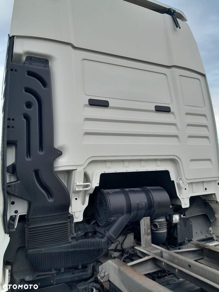 MAN TGX - 18
