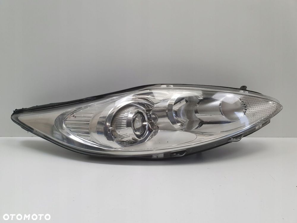 LAMPA PRAWA Ford Fiesta MK7 08-17r PRZEDNIA PRAWY PRZÓD anglik - 15