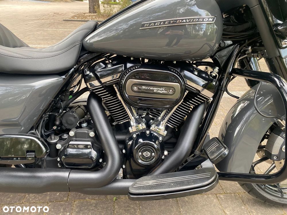 Harley-Davidson Touring Street Glide - 7
