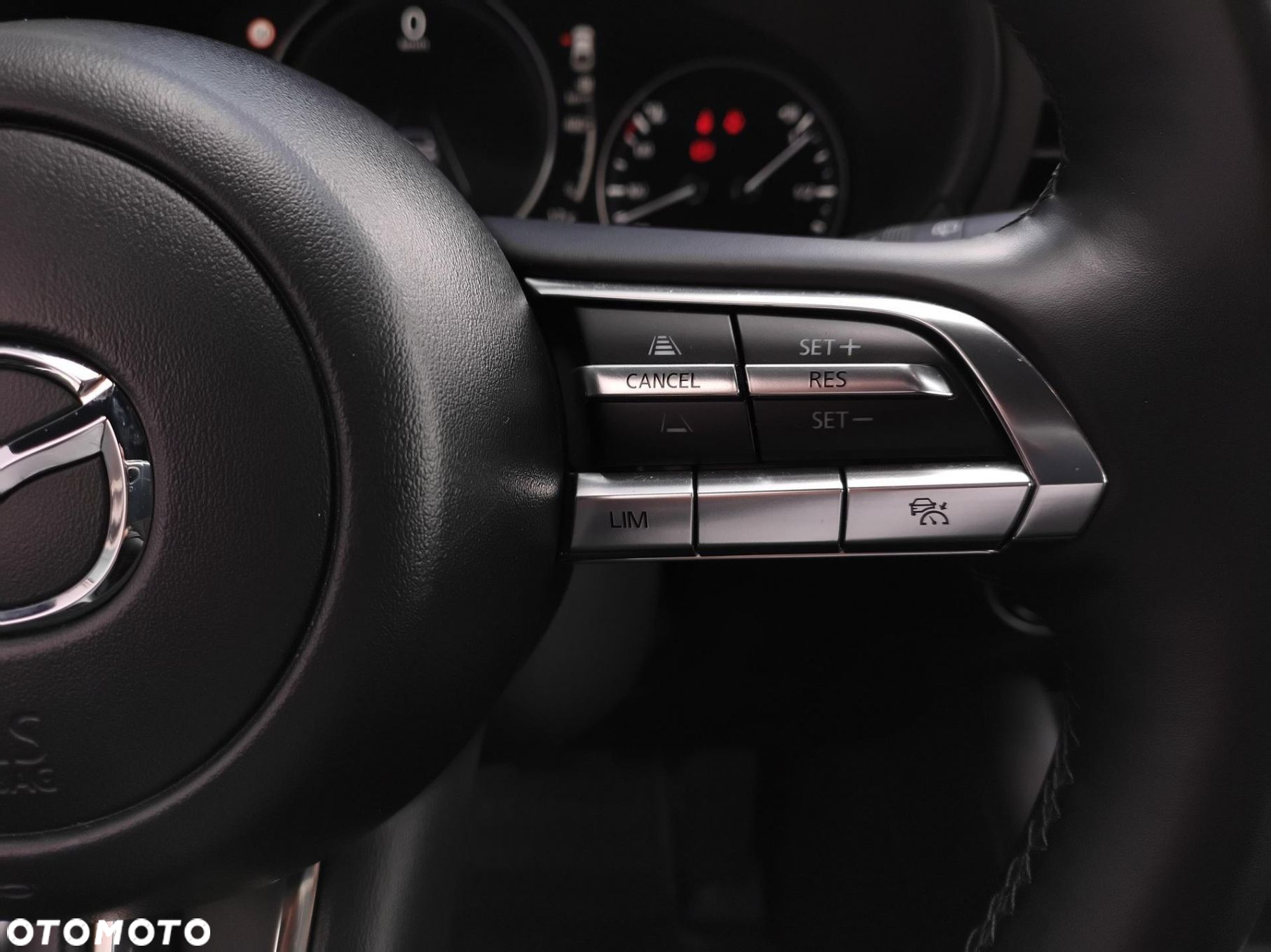 Mazda 3 - 11