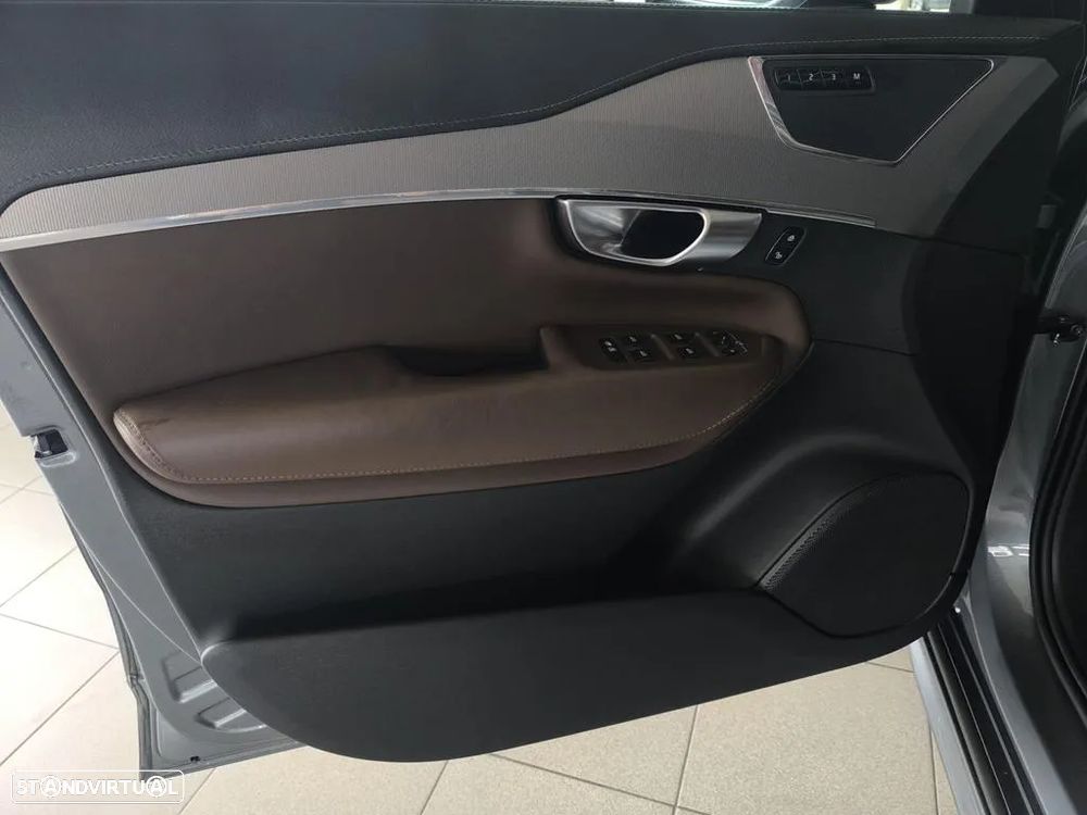 Volvo XC 90 2.0 T8 PHEV R-Design Expression AWD - 11