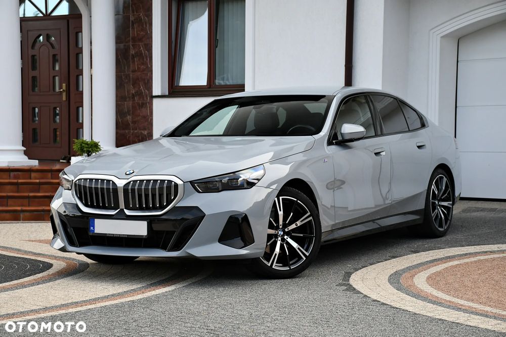 BMW Seria 5 520d mHEV M Sport - 4