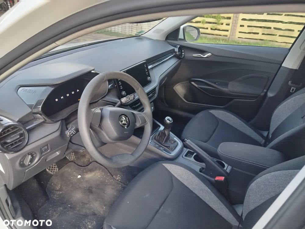 Skoda Fabia 1.0 MPI Style - 8